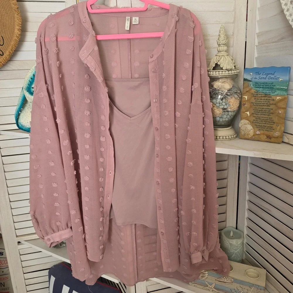 Cato XL Mauve 2 Piece Set Semi Sheer Clipped Dot Button Down Tunic & Tank